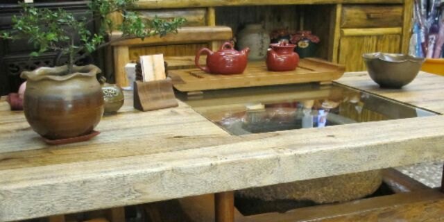 藝峰行店內